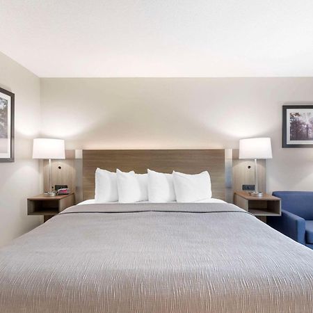 Quality Inn Newton At I-80 المظهر الخارجي الصورة