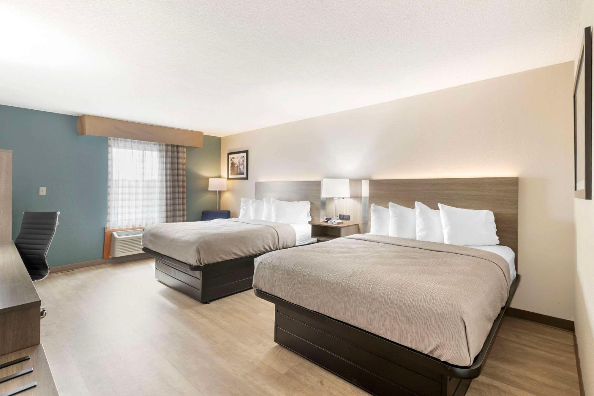 Quality Inn Newton At I-80 المظهر الخارجي الصورة